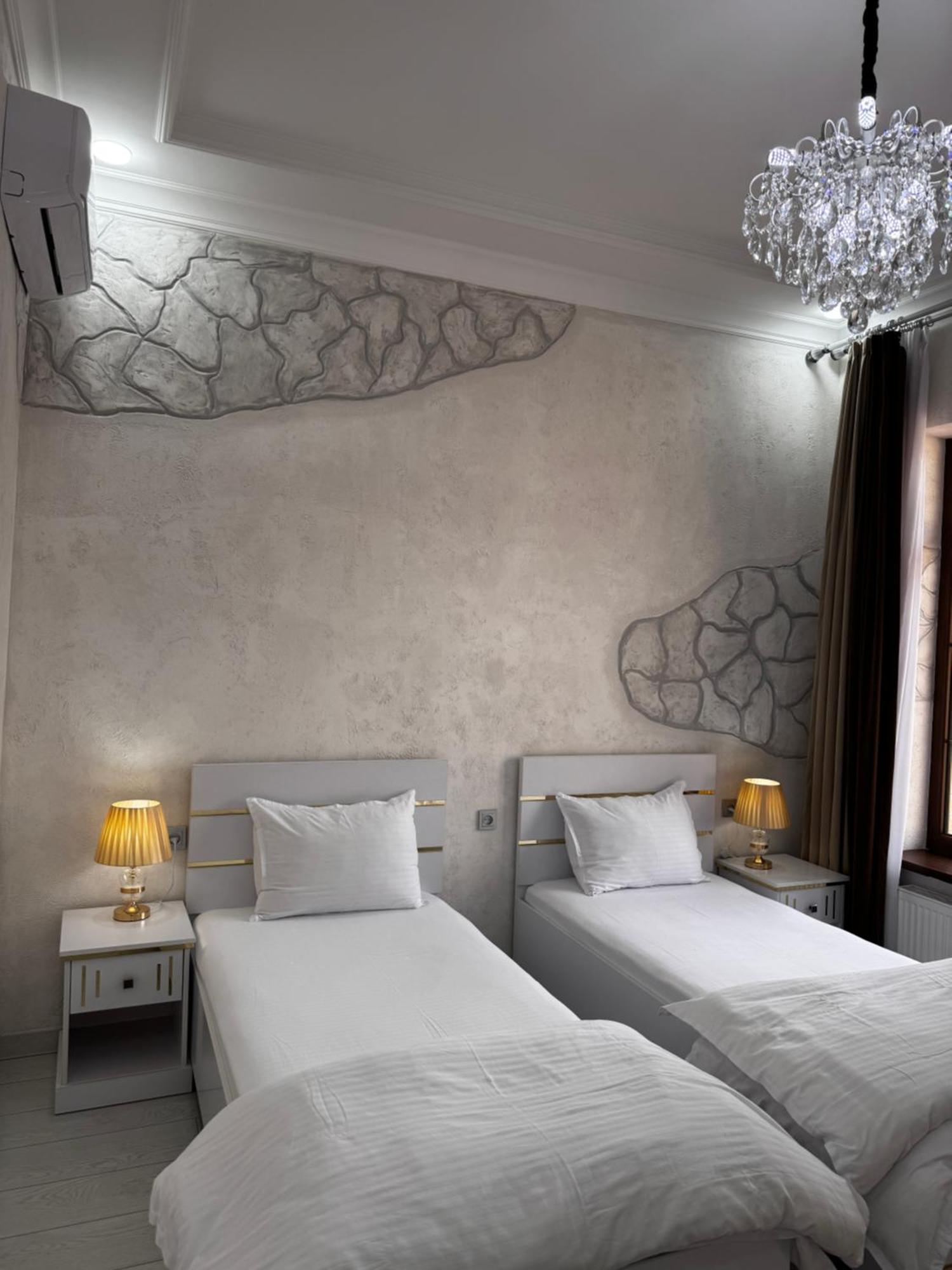 Salomat Guest House Samarcanda Exterior foto